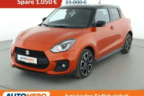 Orange Suzuki Swift Sport mit schwarzem Dach. Keine Probleme hier, nur ein tolles Angebot!