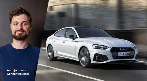 Auto-Journalist Connor Meissner spricht über mögliche Audi A5 Probleme, während ein weißer Audi A5 auf der Straße fährt.